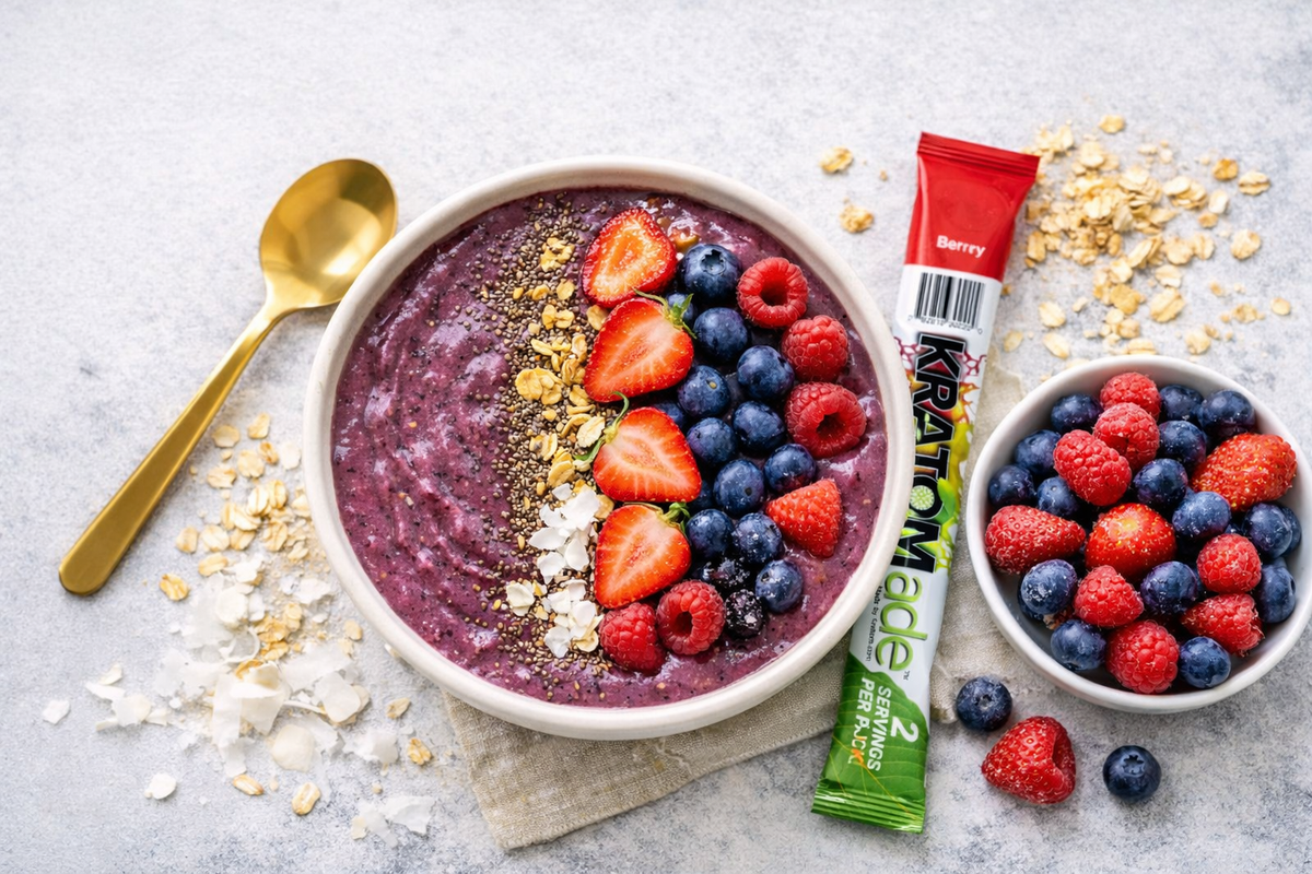Make a Delicious Mixed Berry Smoothie Bowl with Drink Mix