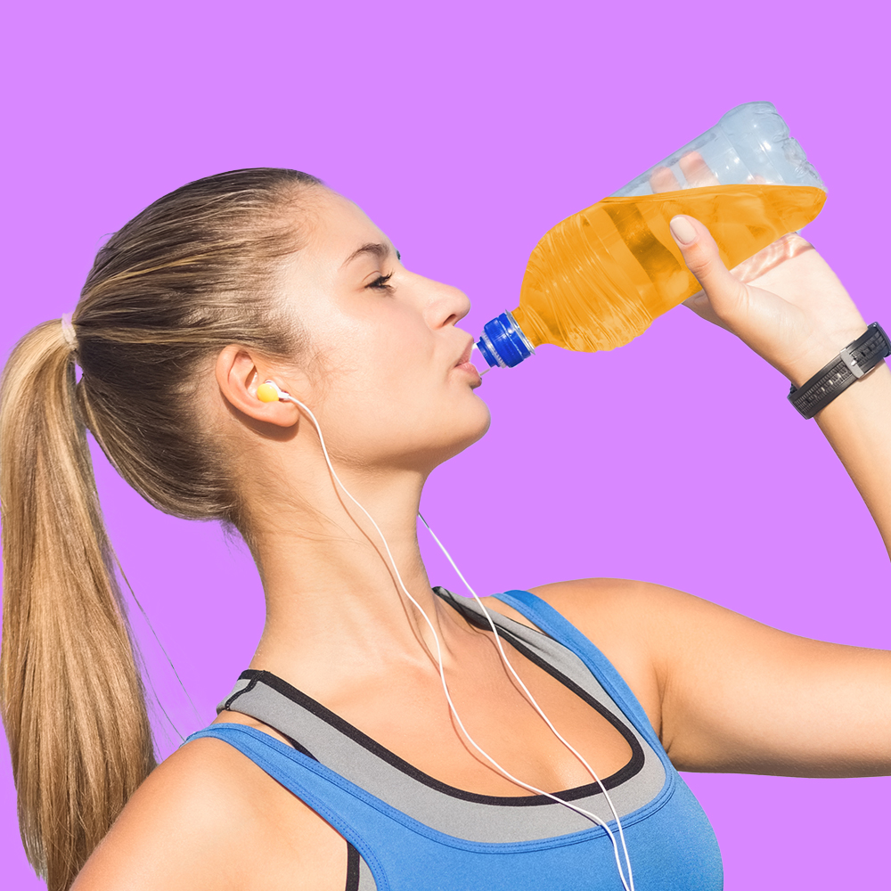 Girl Getting Her Kratom Drink On!